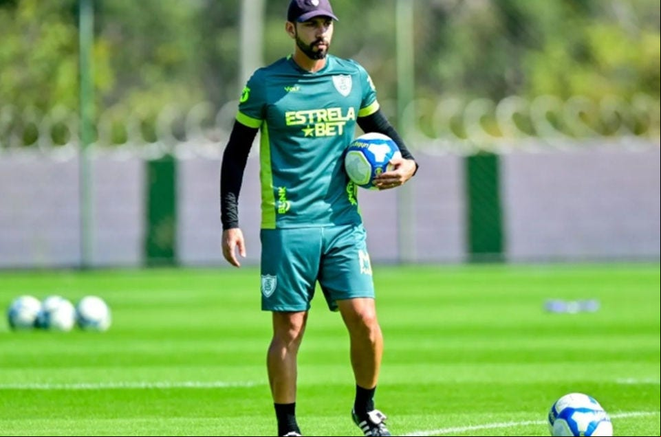 Preparador de goleiros Eduardo Melgarejo foi desligado do América