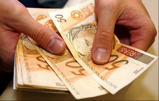 Os valores a serem resgatados são o “dinheiro esquecido” por cidadãos ou empresas em instituições financeiras 
