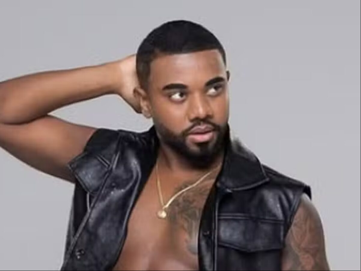 Ex-BBB Davi Brito mostra antes e depois após lipo HD; veja imagens