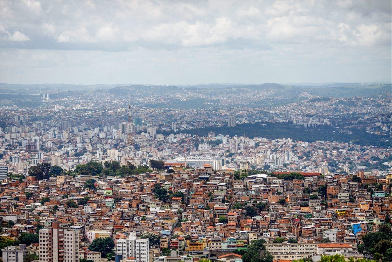 5 das 10 favelas com maior população em Minas Gerais estão na capital