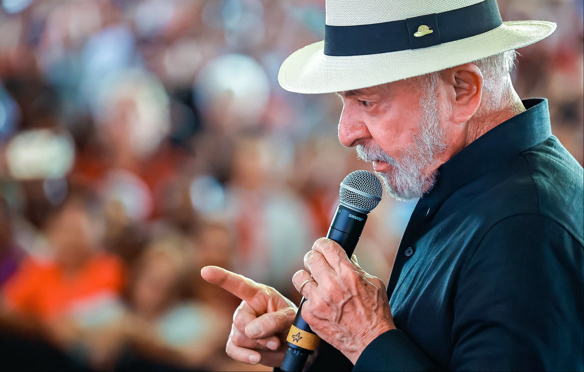 Durante a convenção do PSB, Lula leu nota do Itamaraty criticando medidas unilaterais de Israel e afirmou que o massacre em Gaza ultraa o direito à defesa
